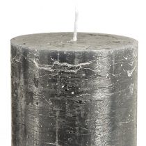 Itens Elegantes velas de pilar em antracite 85x200mm - Design rústico, longa duração, conjunto de 2 para decoração com estilo.