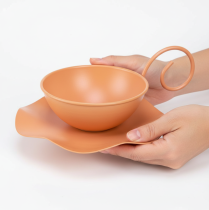 Itens Xícara decorativa de metal, laranja, Ø11,5 cm, A6 cm, com pires, 2 peças