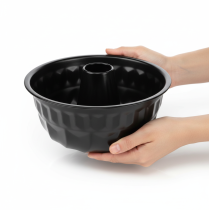 Itens Forma de bolo Bundt preta para decoração de cozinha, em metal, Ø23cm