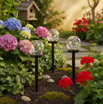 Itens Luminária de jardim, globo de luz com estaca para fixação no solo, 36 cm, conjunto com 4 peças.