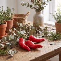 Itens Pimenta vermelha artificial de 9 cm em um galho