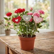Itens Corações pontilhados de madeira tampões de flores 6×5cm 18 un