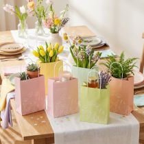Itens Sacolas de papel para presentes, ideais para embalagens atraentes e práticas, 20 cm, pacote com 6 unidades.