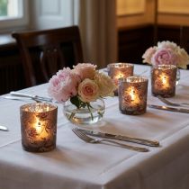 Itens Porta-velas de mesa decorativo com peônias em tons de marrom e prata, 8 cm de altura, conjunto com 4 peças.