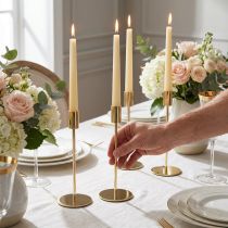 Itens Porta-velas moderno em metal dourado 21,5cm 4 peças