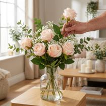 Itens Buquê de rosas artificiais para decoração elegante da casa e ocasiões festivas, 44 cm, 6 peças.