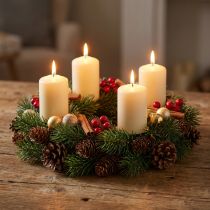 Itens Coroa do Advento, coroa de abeto com pinhas naturais e artificiais, coroa verde para porta Ø30cm, decoração de Natal