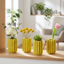 Itens Vaso de cerâmica em formato de cacto, com design canelado para decoração moderna, 13 cm, conjunto de 4 peças.