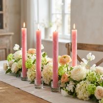 Itens Velas em bastão tingidas de rosa 34 mm x 300 mm 4 un