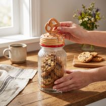 Itens Pote de biscoito de vidro Bonboniere com tampa pretzel Ø11cm Alt.28,5cm