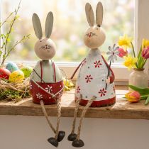 Itens Coelhinho com assento infantil em madeira de Páscoa, metal H21/23cm conjunto de 2