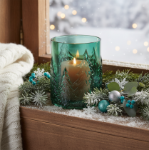 Itens Porta-velas de vidro com pinheiros em relevo, decoração natalina, 16 cm
