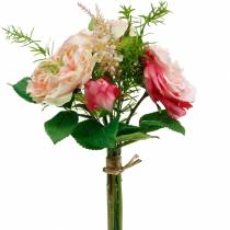 Buquê de rosas artificiais em um ramo de buquê de flores de seda rosa