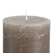 Itens Conjunto de 4 velas de pilar marrons, cor sólida, 70x100mm, estilo rústico.