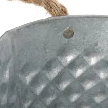 Itens Tigela oval grande de zinco, 31 cm x 20 cm, 15 cm de altura.