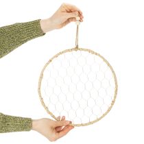 Itens Conjunto de 4 anéis decorativos boho em metal prateado, Ø28cm com ráfia natural - decoração para pendurar ou decorar a parede.