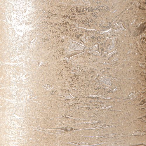 Itens Conjunto de 4 velas cilíndricas na cor platina, 70x80mm, longa duração, velas decorativas de alta qualidade.