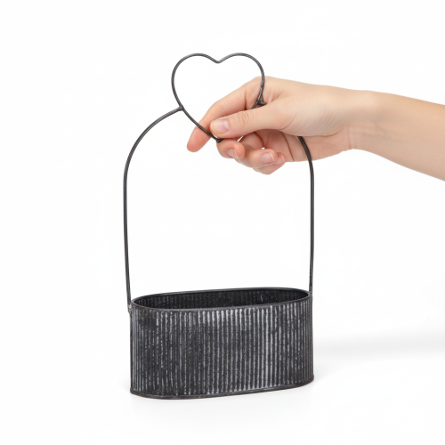 Itens Tigela decorativa oval de metal com coração, preta, 20/16 cm, conjunto de 2