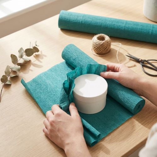 Itens Papel crepom para floristas, azul, rolo de 50x250cm