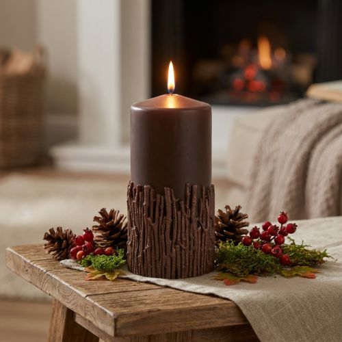 Vela pilar com ramos, decorativa, marrom escuro, 150/70 mm, estilo floresta | Floristik24.pt