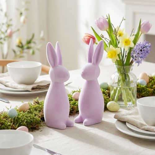 Coelhinhos da Páscoa decorativos flocados – 2ª escolha – roxo claro 8×10×29cm 2 peças | Floristik24.pt