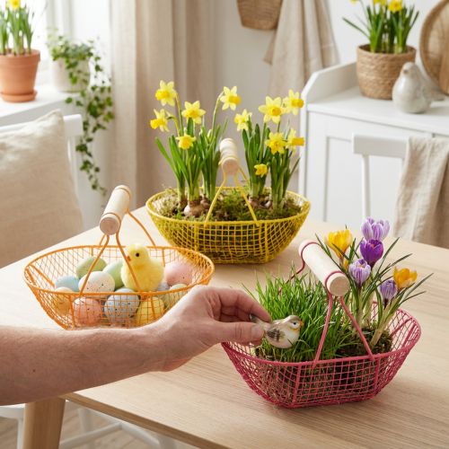 Cesto de arame com alça de madeira. Design prático. Ideal para decoração de primavera, casa e escritório. 17 cm, 6 peças. | Floristik24.pt