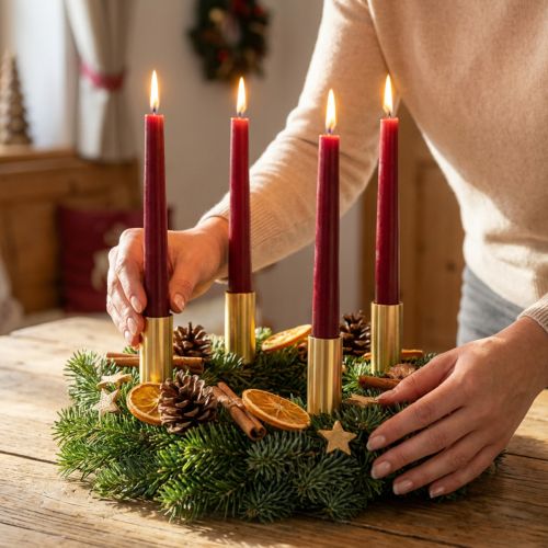 Castiçal para velas em bastão estreito dourado Ø2,2cm Alt.15cm 4 unidades | Floristik24.pt
