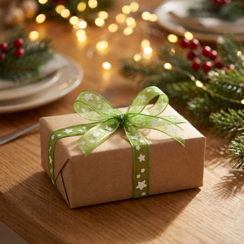 Itens Fita de Natal em organza verde com estrela 10mm 20m