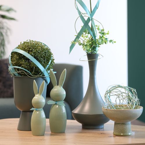 Itens Coelho da Páscoa de cerâmica em tons pastel de verde, decoração de mesa, 22 cm, conjunto de 2 peças.