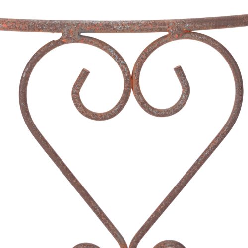 Itens Treliça semicircular com ornamento em forma de coração. Perfeita para decoração de jardim rústico. 42 cm