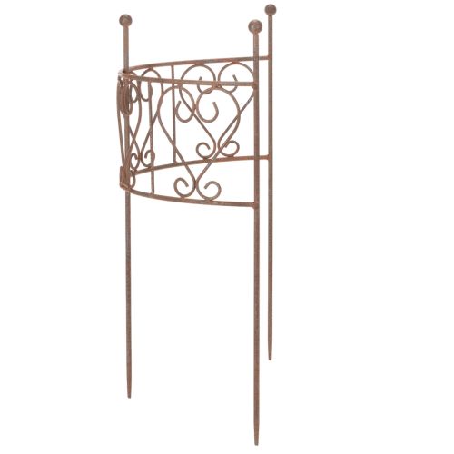 Itens Treliça semicircular com ornamento em forma de coração. Perfeita para decoração de jardim rústico. 42 cm