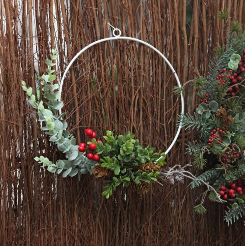 Itens Coroa decorativa eucalipto, frutos e pinhas artificial Ø30cm