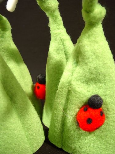 Floristik24 Flores de feltro aquecedor de ovo 16 cm 4 unidades