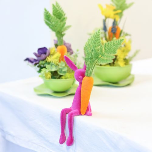 Itens Rabbit Edge Sitters Coelhinhos da Páscoa Coloridos Flocados – 2ª Escolha – 28cm 4 unidades