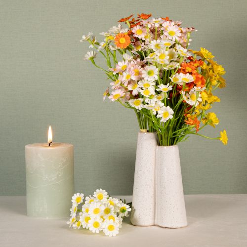 Itens Camomila artificial em buquê para decoração natural e prática, 28 cm, 3 peças.