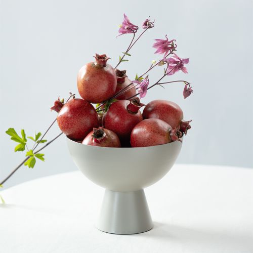 Vaso decorativo em metal com base cinza Ø16cm H13cm
