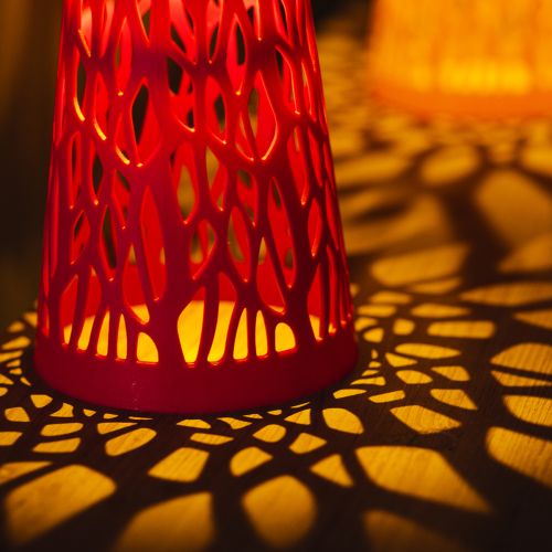 Itens Lanterna solar para uso externo, perfeita para noites aconchegantes de verão no jardim e no pátio, 26 cm, 2 peças.