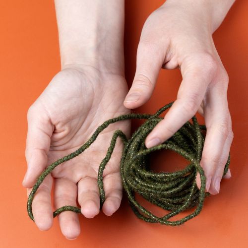 Itens Cordão de lã verde com fio dourado, 5m x 5mm com arame, para decoração e artesanato.