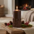 Vela pilar com ramos, decorativa, marrom escuro, 150/70 mm, estilo floresta | Floristik24.pt