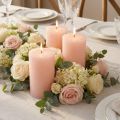 Conjunto de 4 velas decorativas rosa, 70x120mm. Velas decorativas rosa claro para um ambiente romântico e aconchegante, ideal para decoração de casamento. | Floristik24.pt