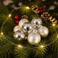 Bola de Natal Ø4cm prata brilhante/mate 24 un | Floristik24.pt