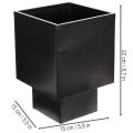 Vaso cúbico preto com base,